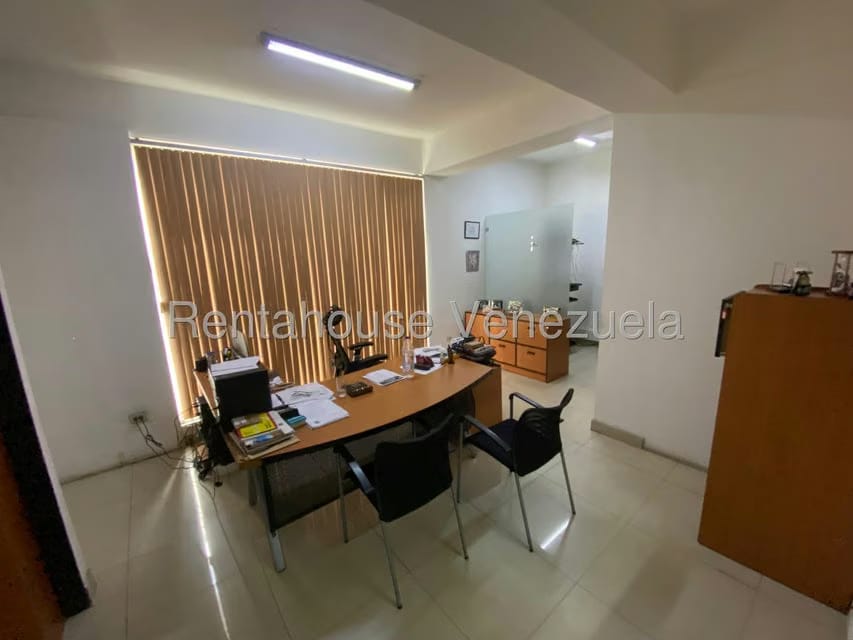 Comercial (Local Comercial) en Venta en El Paraiso, Distrito Metropolitano - 17