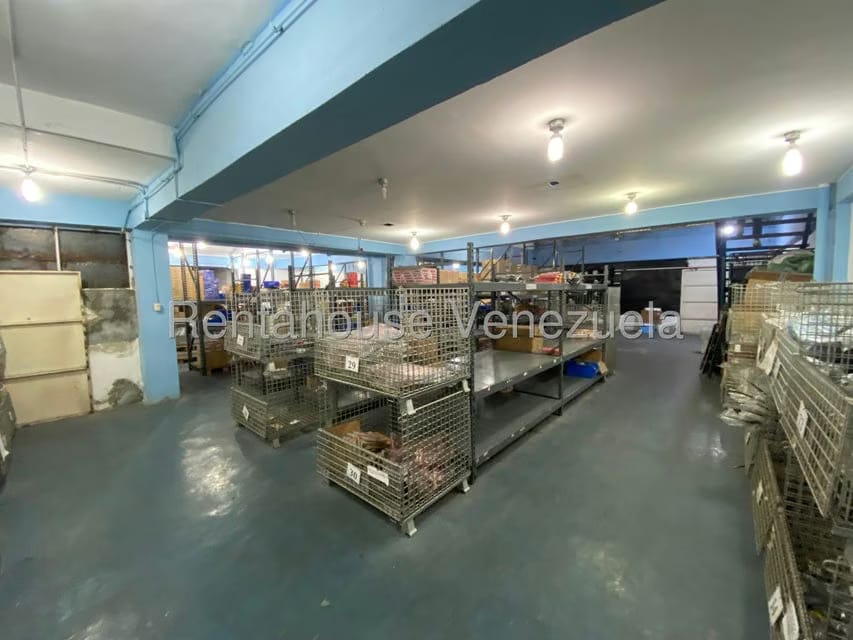 Comercial (Local Comercial) en Venta en El Paraiso, Distrito Metropolitano - 19