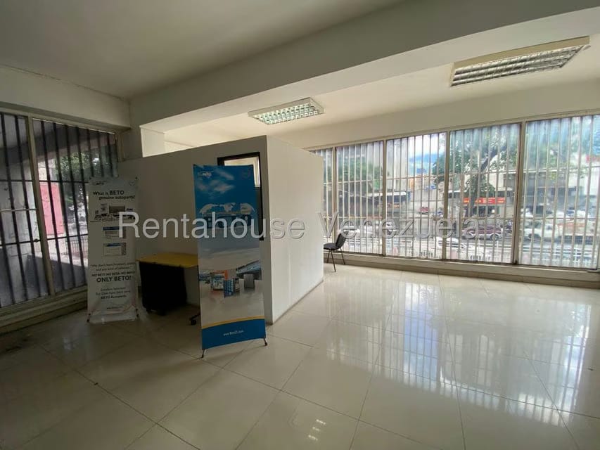 Comercial (Local Comercial) en Venta en El Paraiso, Distrito Metropolitano - 10