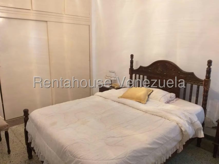 Casa (Multipes Niveles) en Venta en Los Palos Grandes, Distrito Metropolitano - 15