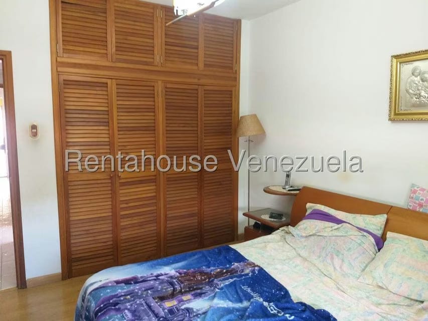 Casa (Multipes Niveles) en Venta en Los Palos Grandes, Distrito Metropolitano - 33