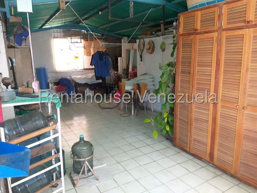 Casa (Multipes Niveles) en Venta en Los Palos Grandes, Distrito Metropolitano - 39