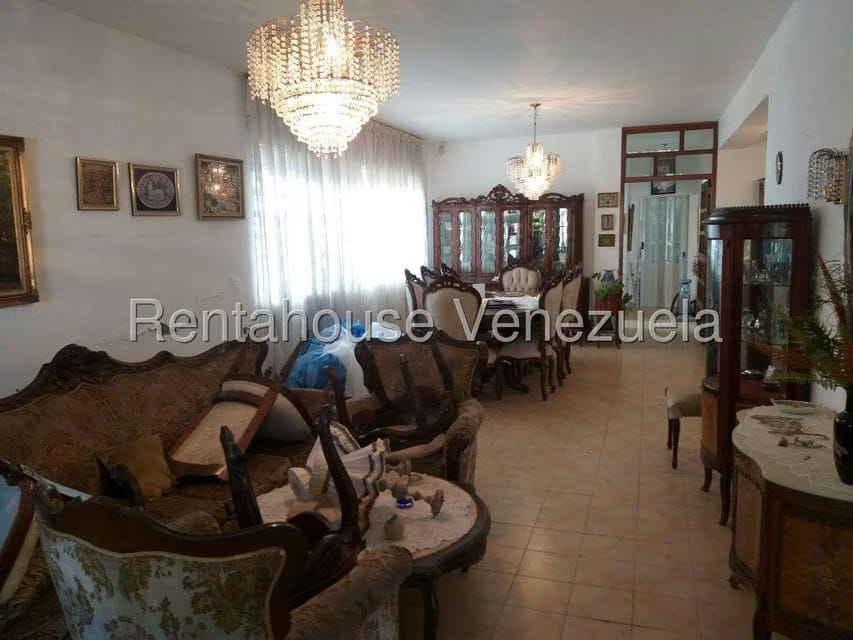 Casa (Multipes Niveles) en Venta en Los Palos Grandes, Distrito Metropolitano - 7