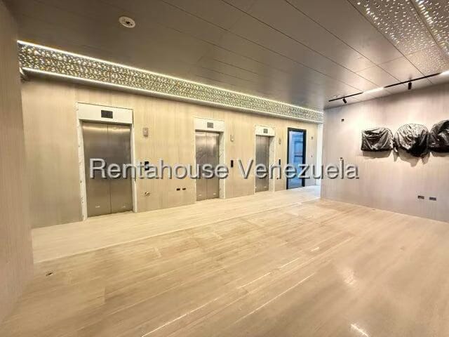 Comercial (Local Comercial) en Venta en Las Mercedes, Distrito Metropolitano - 5