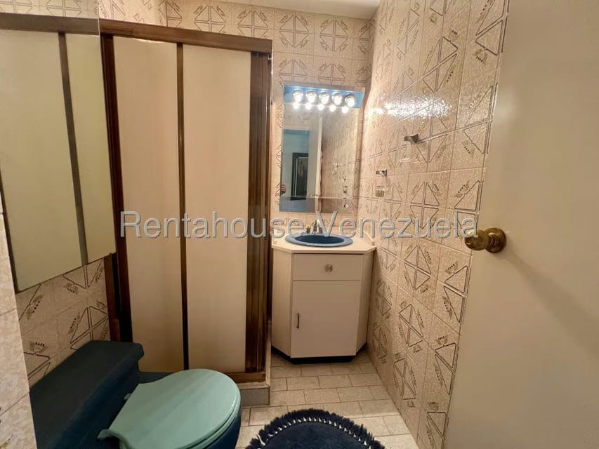 Apartamento (1 Nivel) en Venta en Las Esmeraldas, Distrito Metropolitano - 25