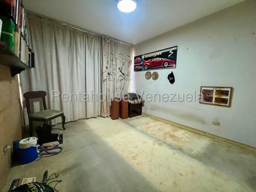 Apartamento (1 Nivel) en Venta en Las Esmeraldas, Distrito Metropolitano - 10