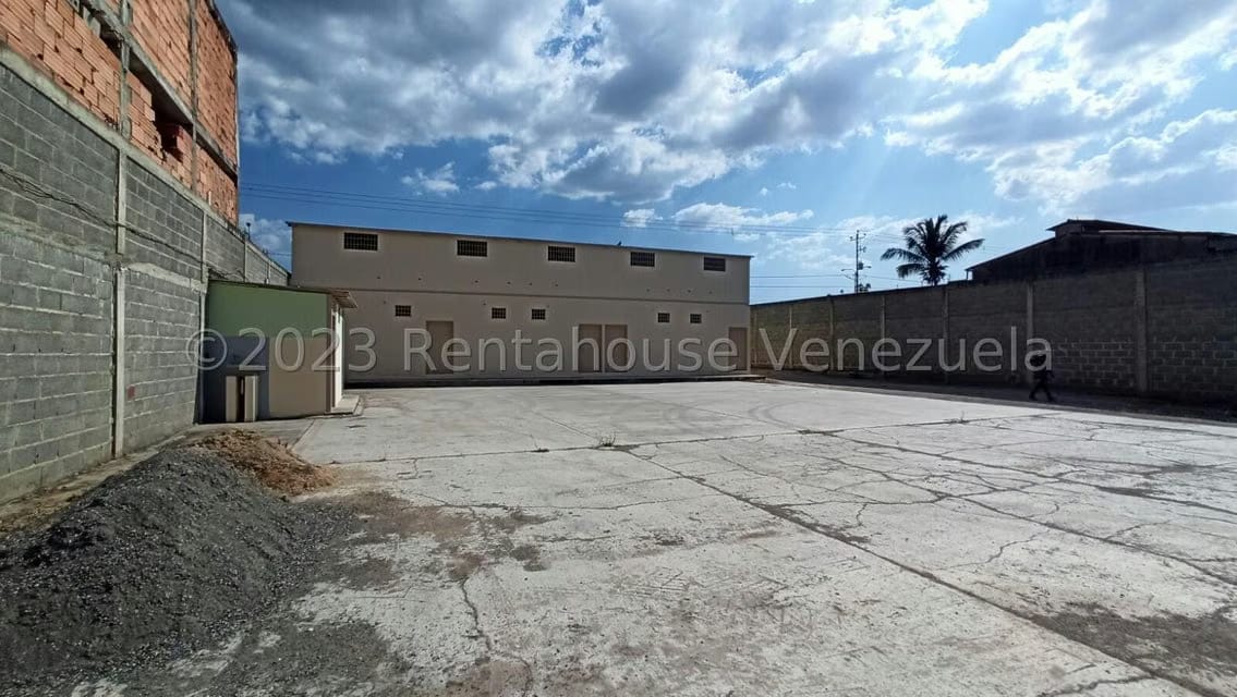 Comercial (Galpon - Deposito) en Venta en Parroquia Juan de Villegas, Lara - 15