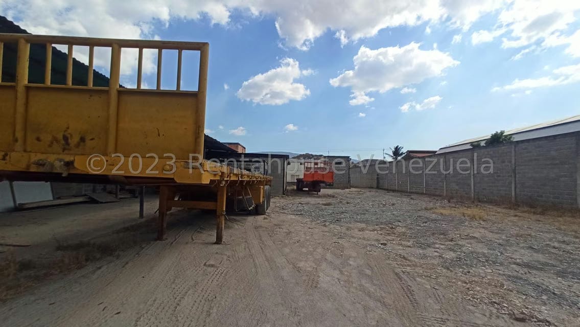 Comercial (Galpon - Deposito) en Venta en Parroquia Juan de Villegas, Lara - 23