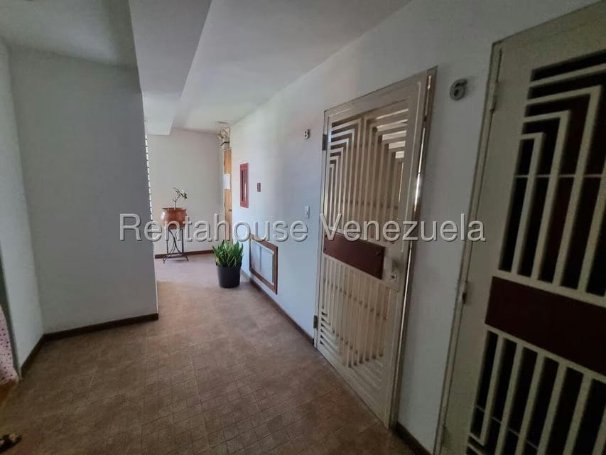 Apartamento (1 Nivel) en Venta en Parroquia Catedral, Lara - 53