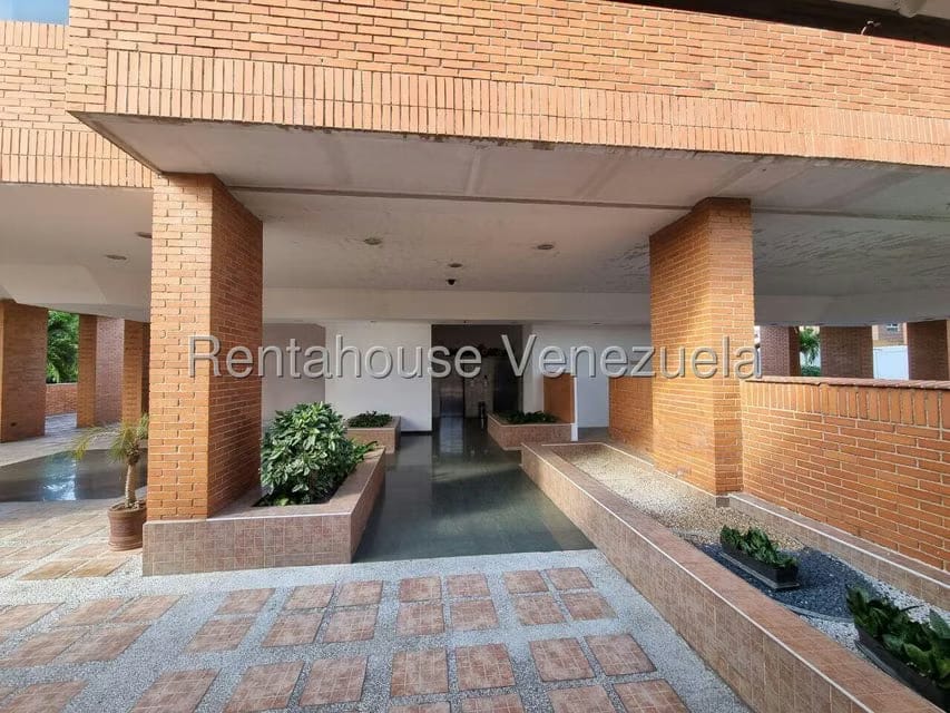 Apartamento (1 Nivel) en Venta en Parroquia Catedral, Lara - 56
