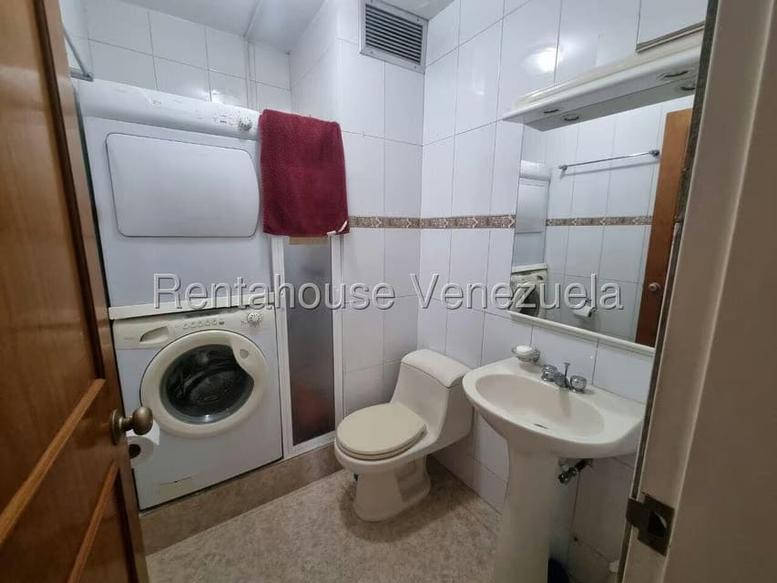 Apartamento (1 Nivel) en Venta en Parroquia Catedral, Lara - 64