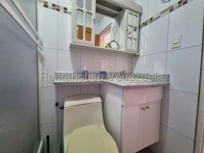 Apartamento (1 Nivel) en Venta en Parroquia Catedral, Lara - 68