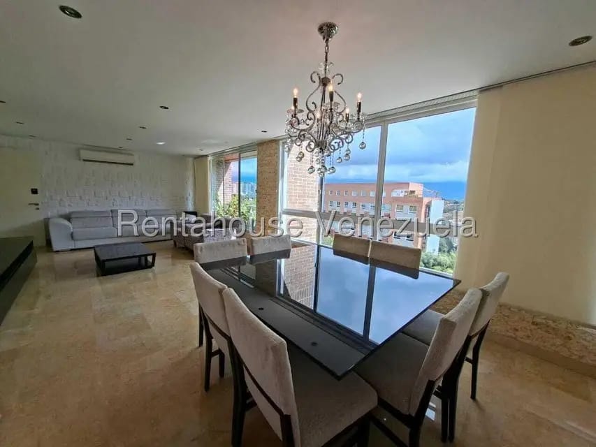 Apartamento (1 Nivel) en Alquiler en Escampadero, Distrito Metropolitano - 3