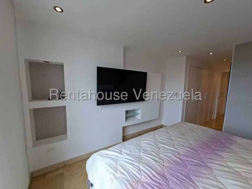 Apartamento (1 Nivel) en Alquiler en Escampadero, Distrito Metropolitano - 5