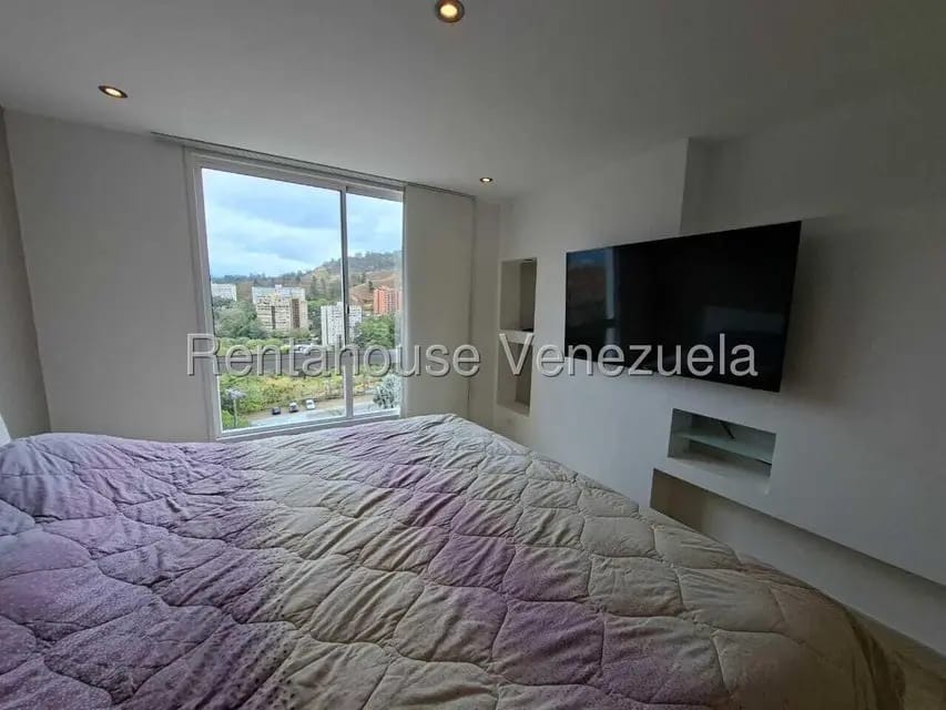 Apartamento (1 Nivel) en Alquiler en Escampadero, Distrito Metropolitano - 6