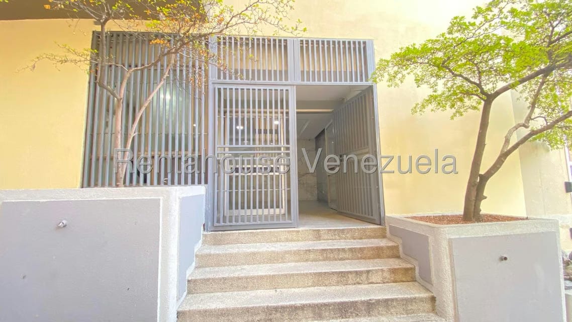 Comercial (Oficina) en Alquiler en Colinas de Bello Monte, Distrito Metropolitano - 15