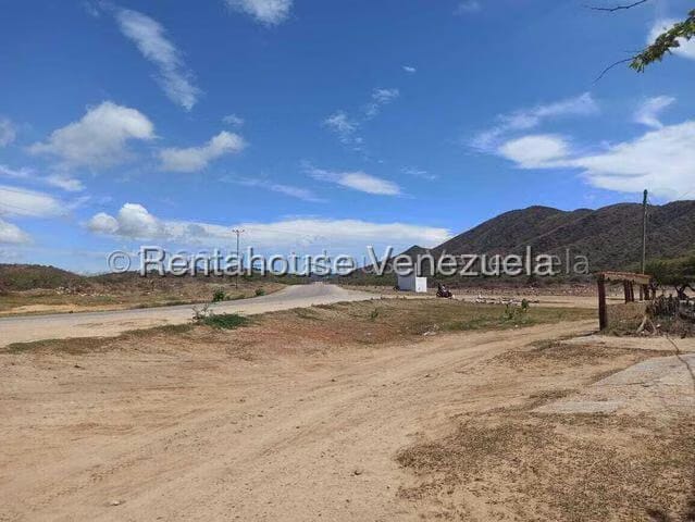 Terreno (Comercial) en Venta en Playa Caribe, Nueva Esparta - 13