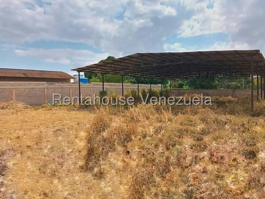 Terreno (Industrial) en Venta en La Arboleda, Guarico