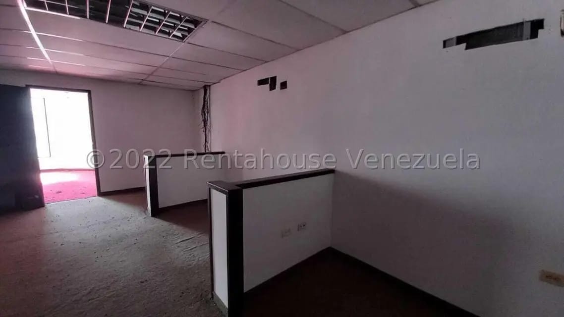 Comercial (Galpon - Deposito) en Alquiler en Centro, Portuguesa - 12