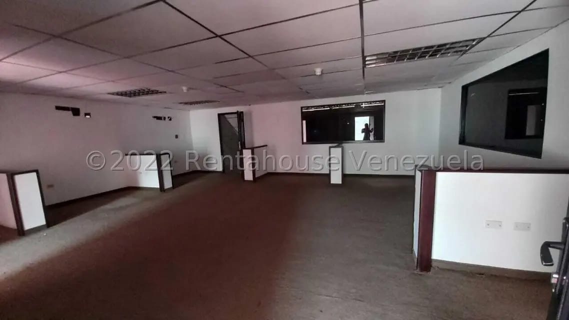 Comercial (Galpon - Deposito) en Alquiler en Centro, Portuguesa - 14