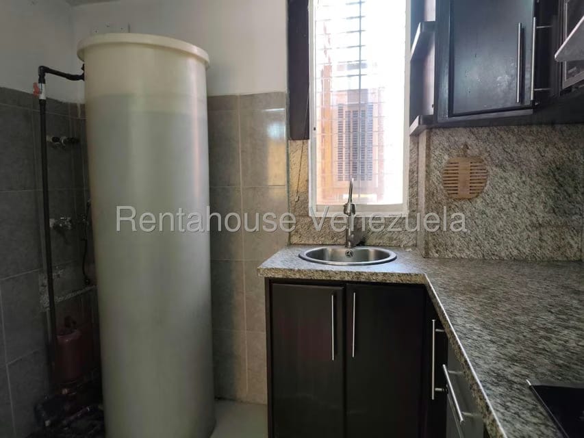 Apartamento (1 Nivel) en Alquiler en El Tulipan, Carabobo - 13