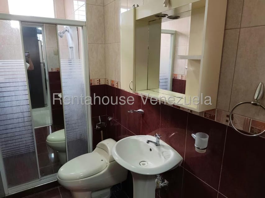 Apartamento (1 Nivel) en Alquiler en El Tulipan, Carabobo - 23