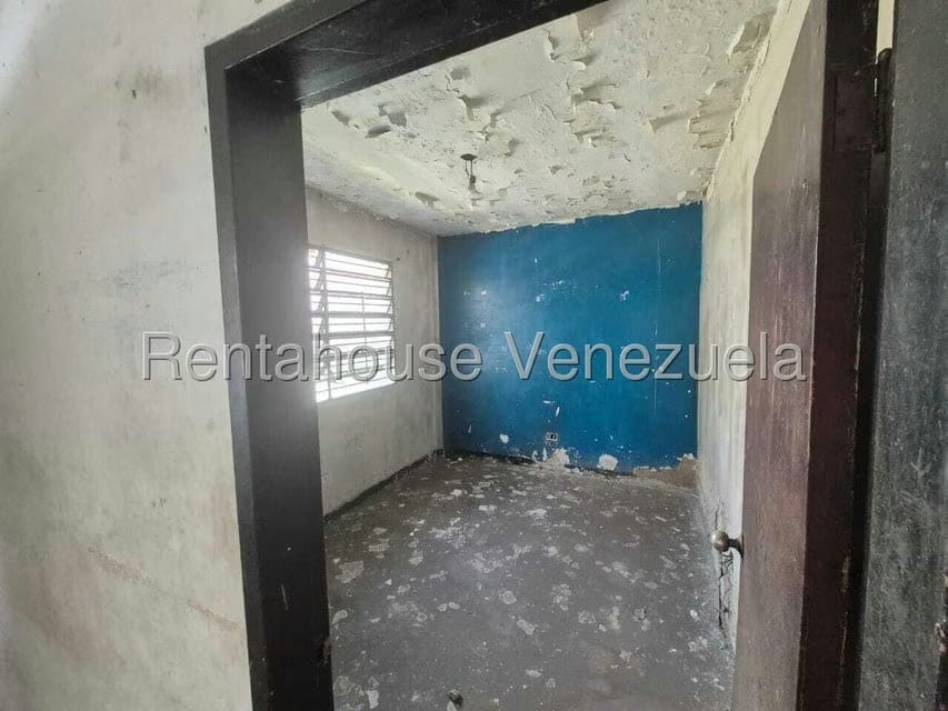 Comercial (Local Comercial) en Venta en Jose A Paez, Vargas - 14