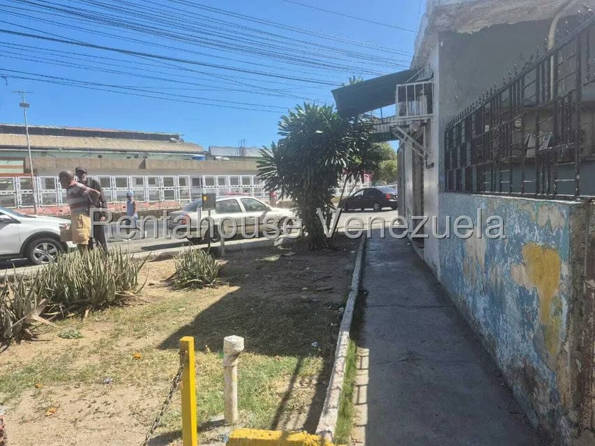Comercial (Local Comercial) en Venta en Jose A Paez, Vargas - 20