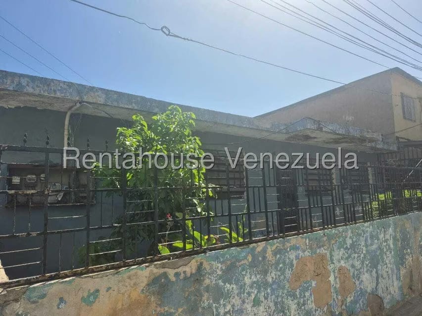 Comercial (Local Comercial) en Venta en Jose A Paez, Vargas - 21