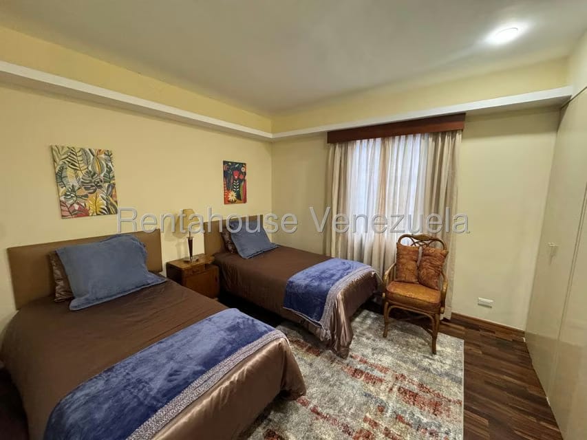 Apartamento (Duplex) en Alquiler en Colinas de Valle Arriba, Distrito Metropolitano - 19