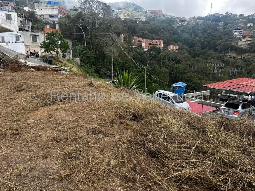 Terreno (Residencial) en Venta en El Junquito, Distrito Metropolitano - 17