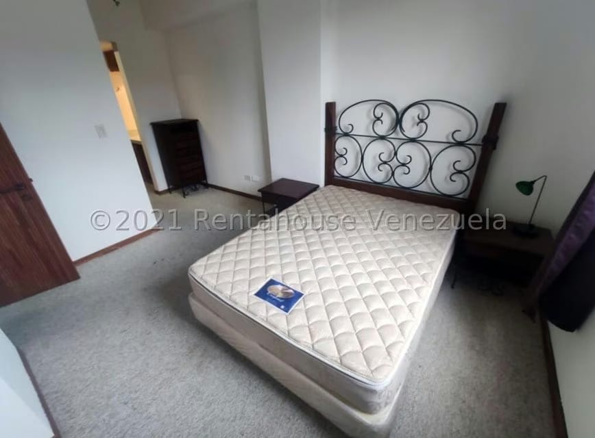 Apartamento (Multiples Niveles) en Venta en Campo Alegre, Distrito Metropolitano - 15