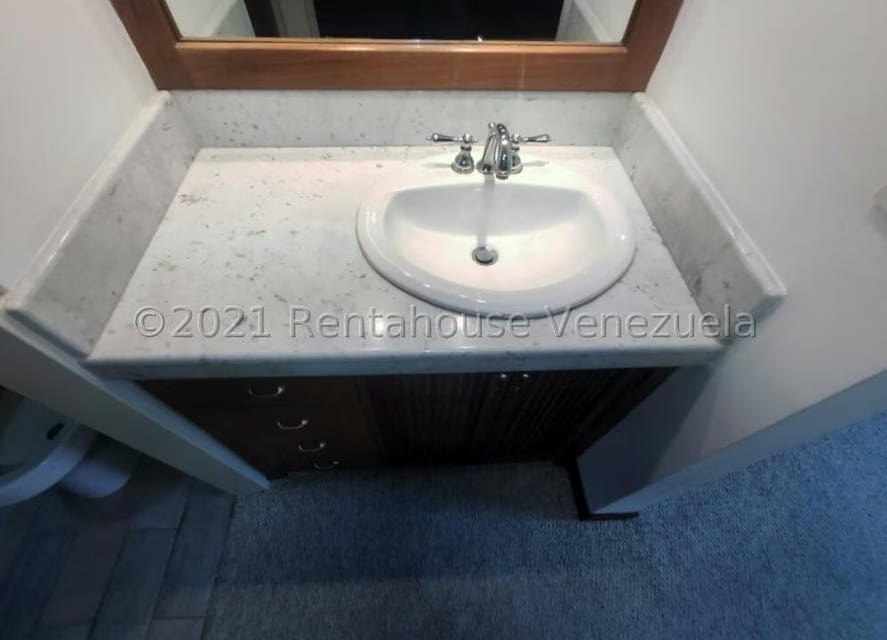Apartamento (Multiples Niveles) en Venta en Campo Alegre, Distrito Metropolitano - 19