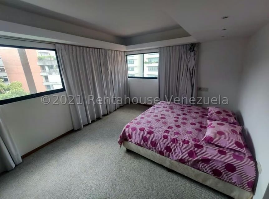 Apartamento (Multiples Niveles) en Venta en Campo Alegre, Distrito Metropolitano - 20