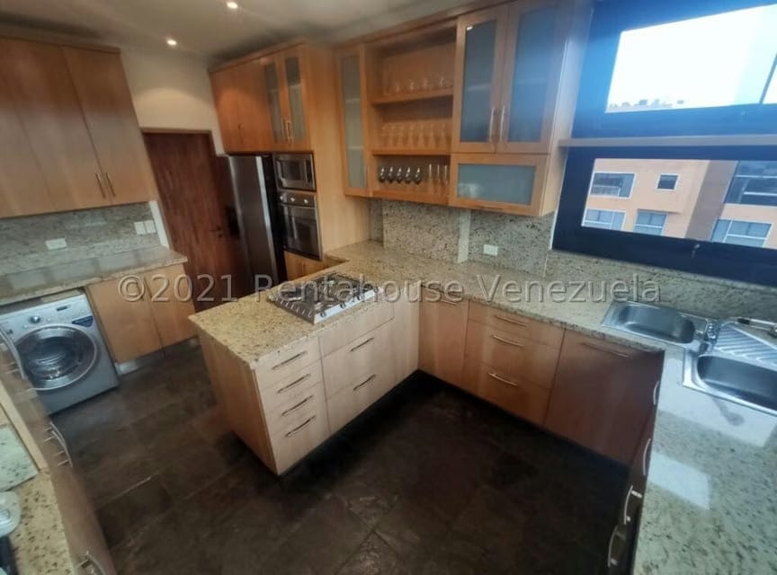 Apartamento (Multiples Niveles) en Venta en Campo Alegre, Distrito Metropolitano - 29