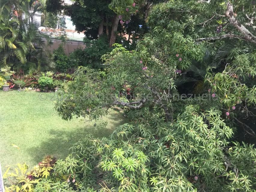 Casa (Contemporaneo) en Venta en Prados del Este, Distrito Metropolitano - 44