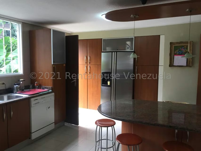 Casa (Contemporaneo) en Venta en Prados del Este, Distrito Metropolitano - 10