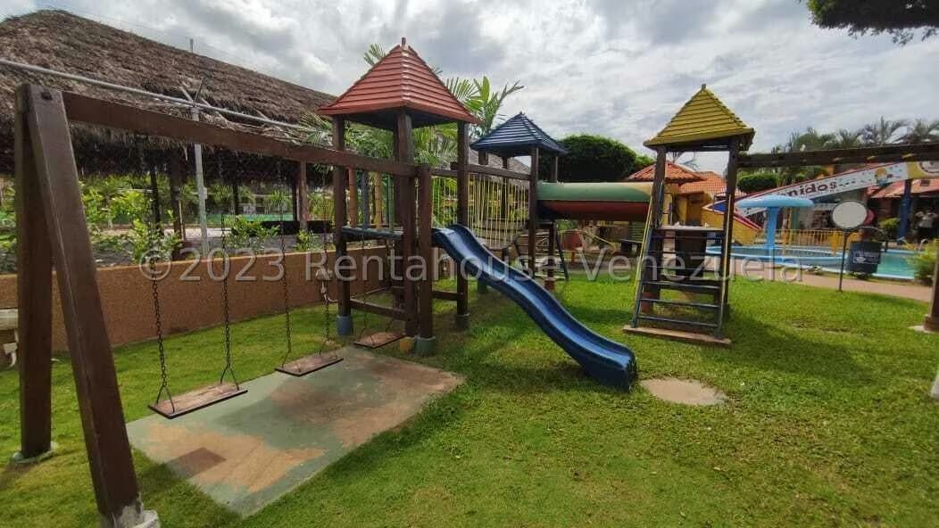 23-32403 Venta de Granja Complejo el Bosque.KaremB - 6