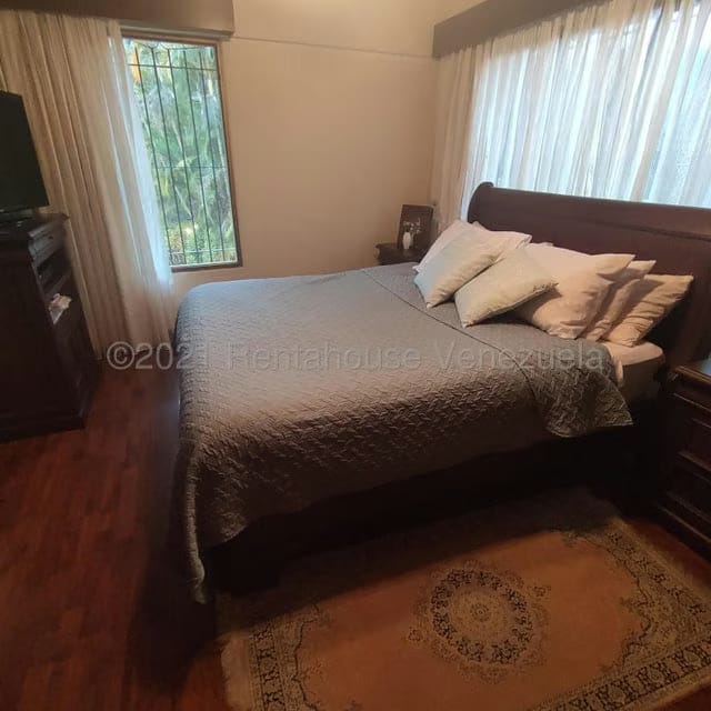 Casa (Duplex) en Venta en El Hatillo, Distrito Metropolitano - 28