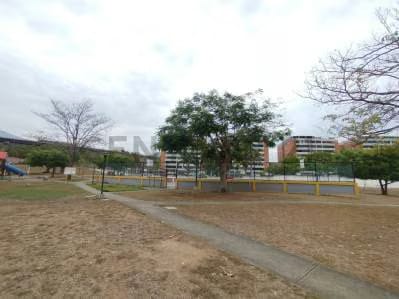 Casa 2 Nivel en Venta Res. Terrazas Buenaventura - Guatire - 2