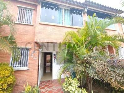 Casa 2 Nivel en Venta Res. Terrazas Buenaventura - Guatire - 4