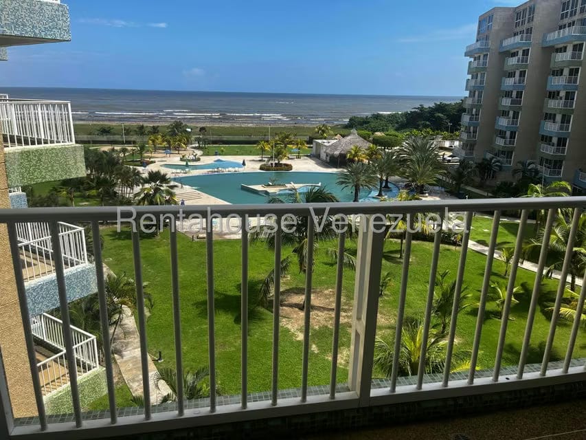 Apartamento (1 Nivel) en Venta en Agua Sal, Miranda - 18