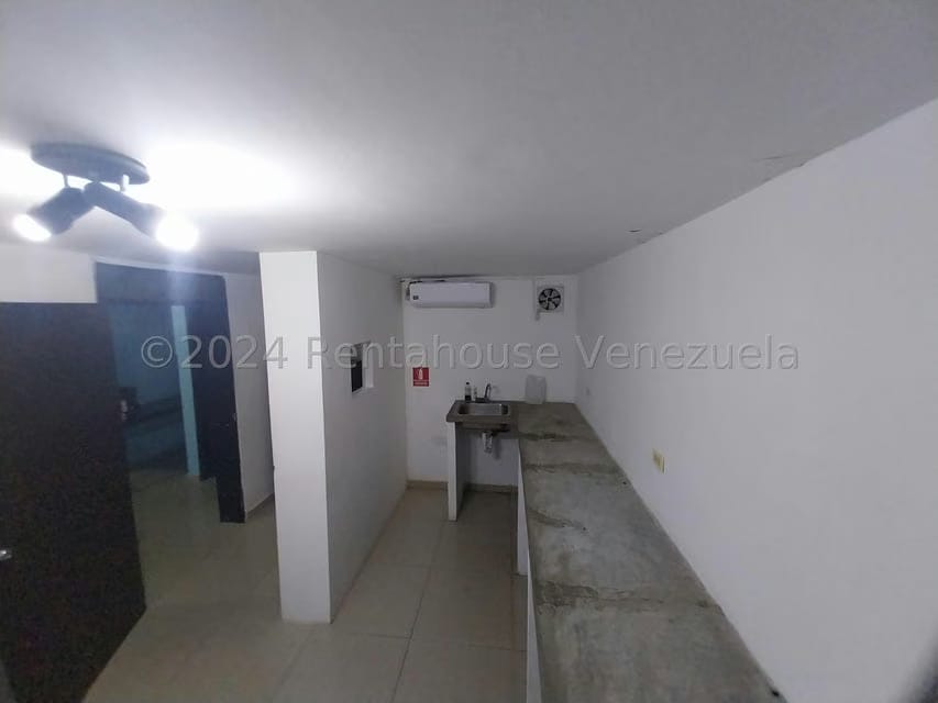 Comercial (Local Comercial) en Alquiler en Centro, Falcon - 2