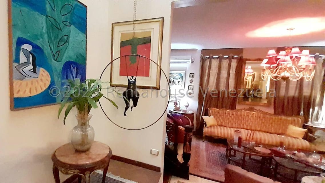 Casa (1 Nivel) en Venta en La Lago, Zulia - 12