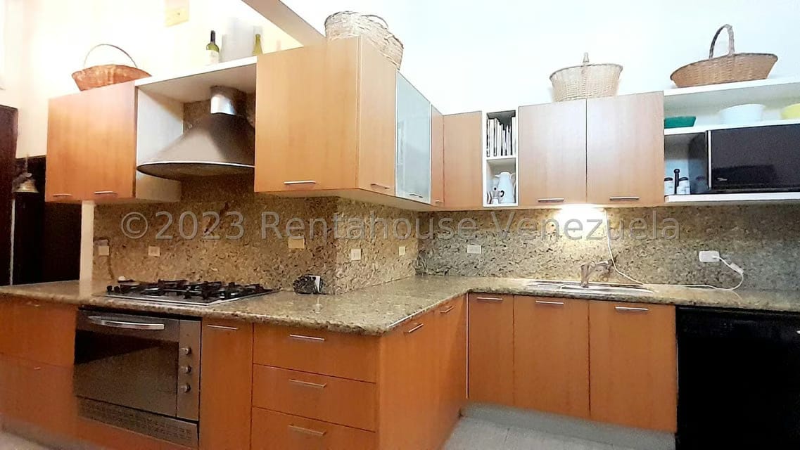 Casa (1 Nivel) en Venta en La Lago, Zulia - 19