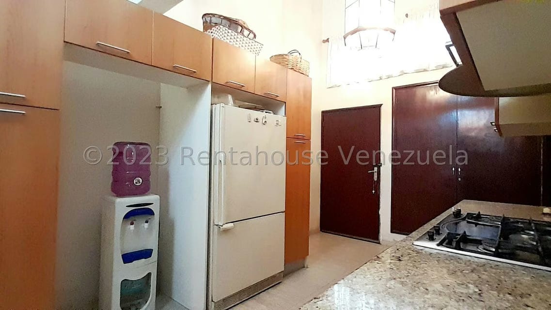 Casa (1 Nivel) en Venta en La Lago, Zulia - 21