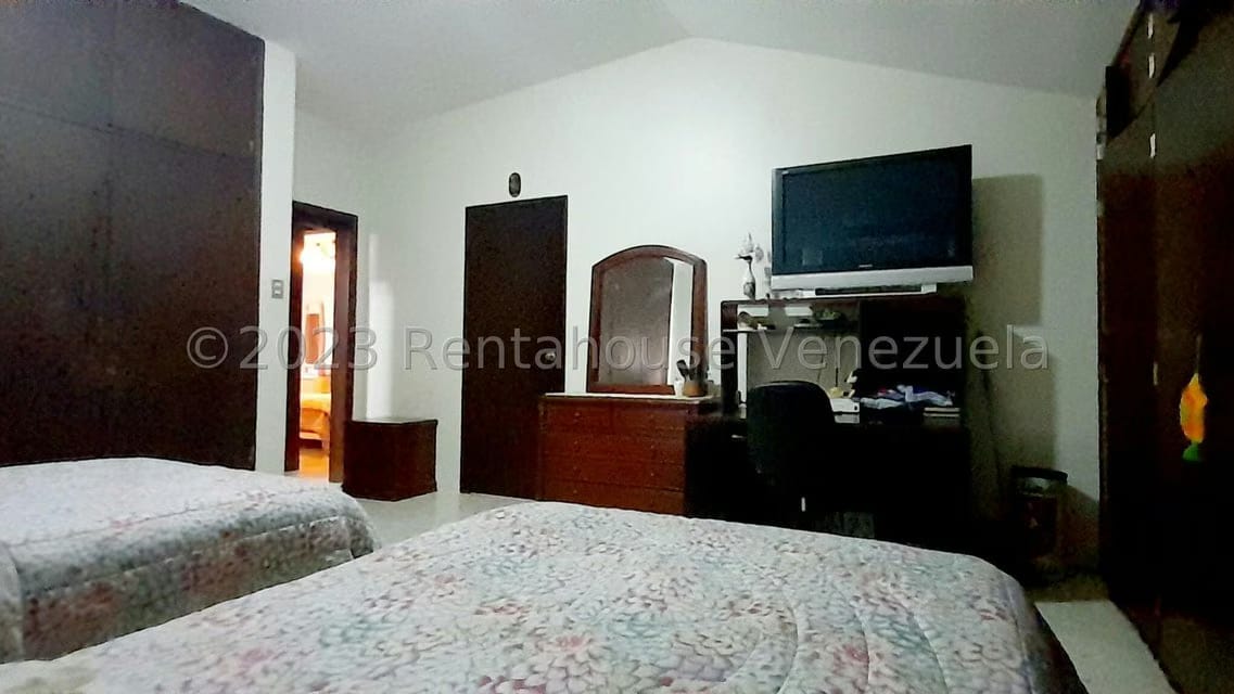 Casa (1 Nivel) en Venta en La Lago, Zulia - 39