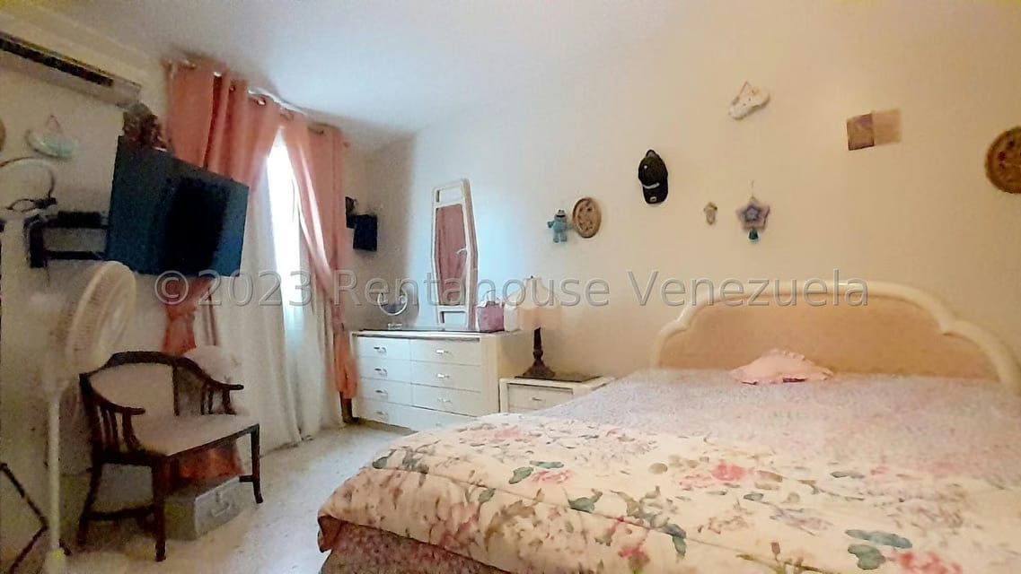 Casa (1 Nivel) en Venta en La Lago, Zulia - 44