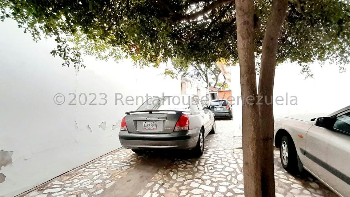 Casa (1 Nivel) en Venta en La Lago, Zulia - 6