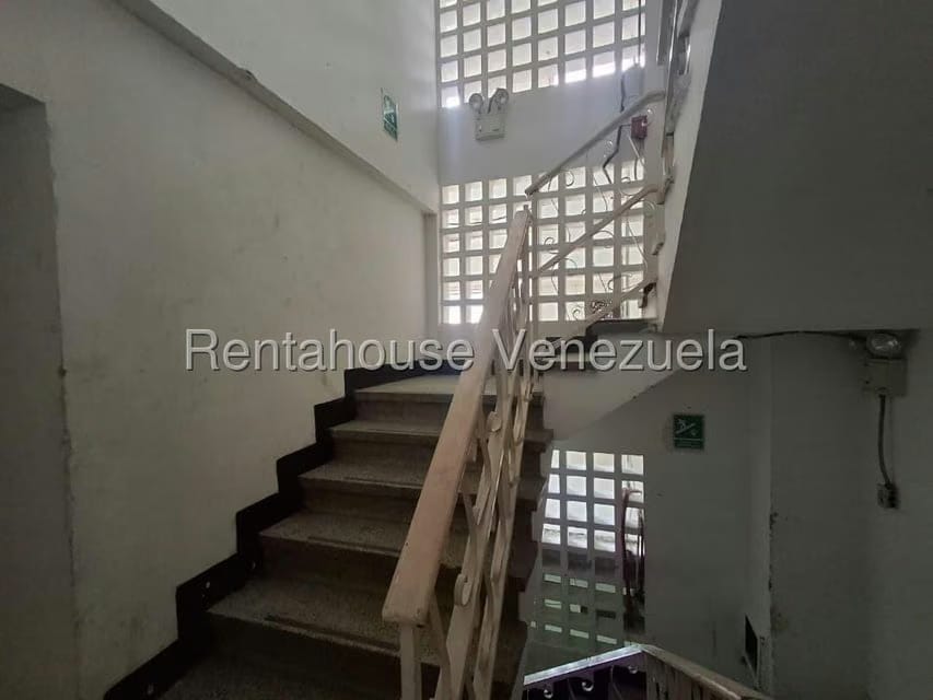 Comercial (Edificio) en Venta en Catia, Distrito Metropolitano - 19